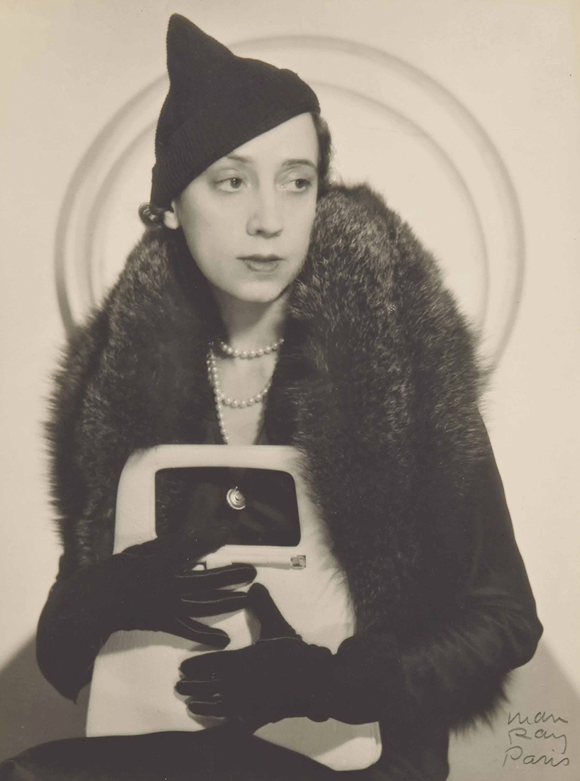 Elsa Schiaparelli : Empress of Paris Fashion – High Valley Books