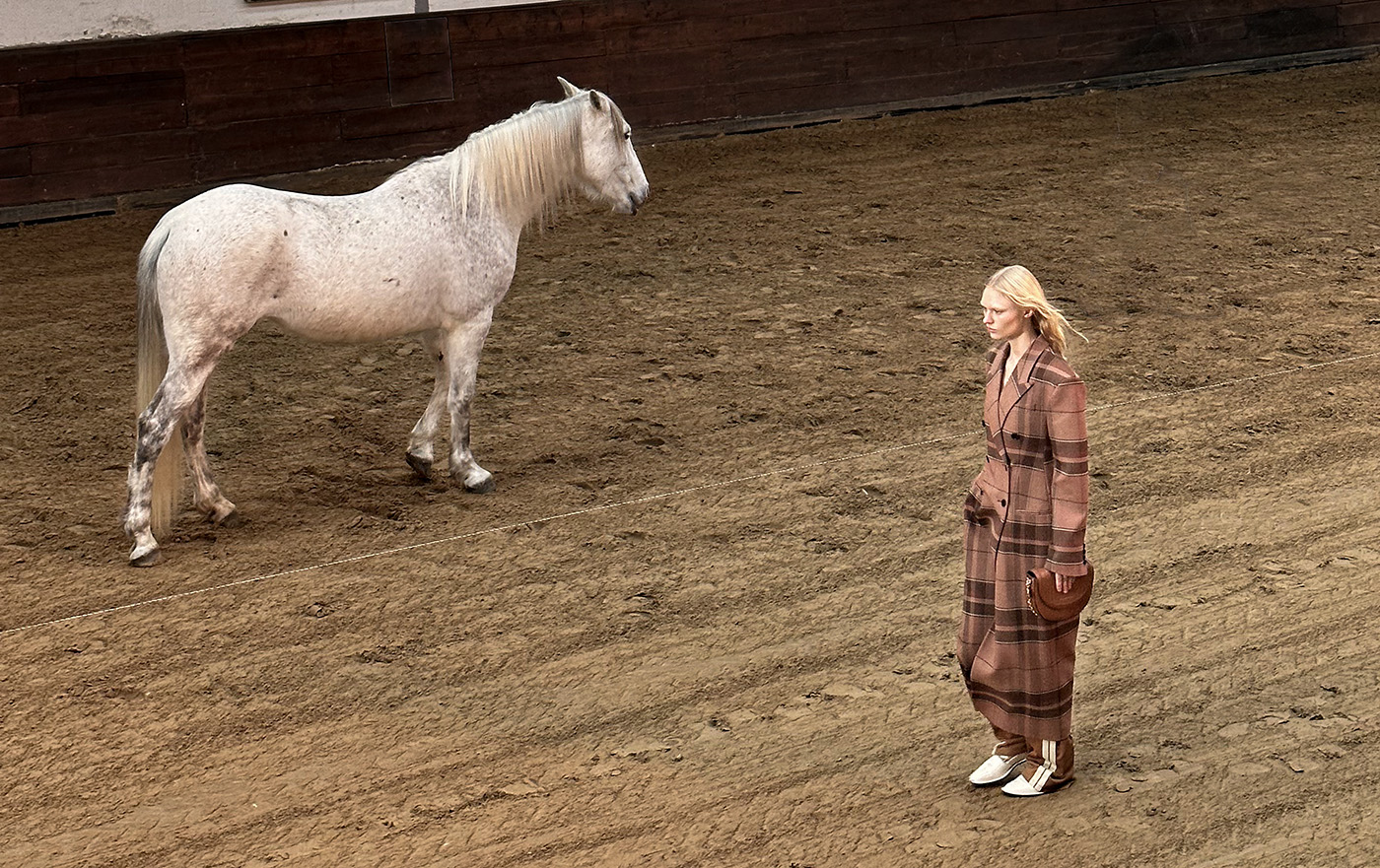 Stella McCartney fall winter collection 2023-2024 98% bio degradable, photo Marco Tassini- the EDGE