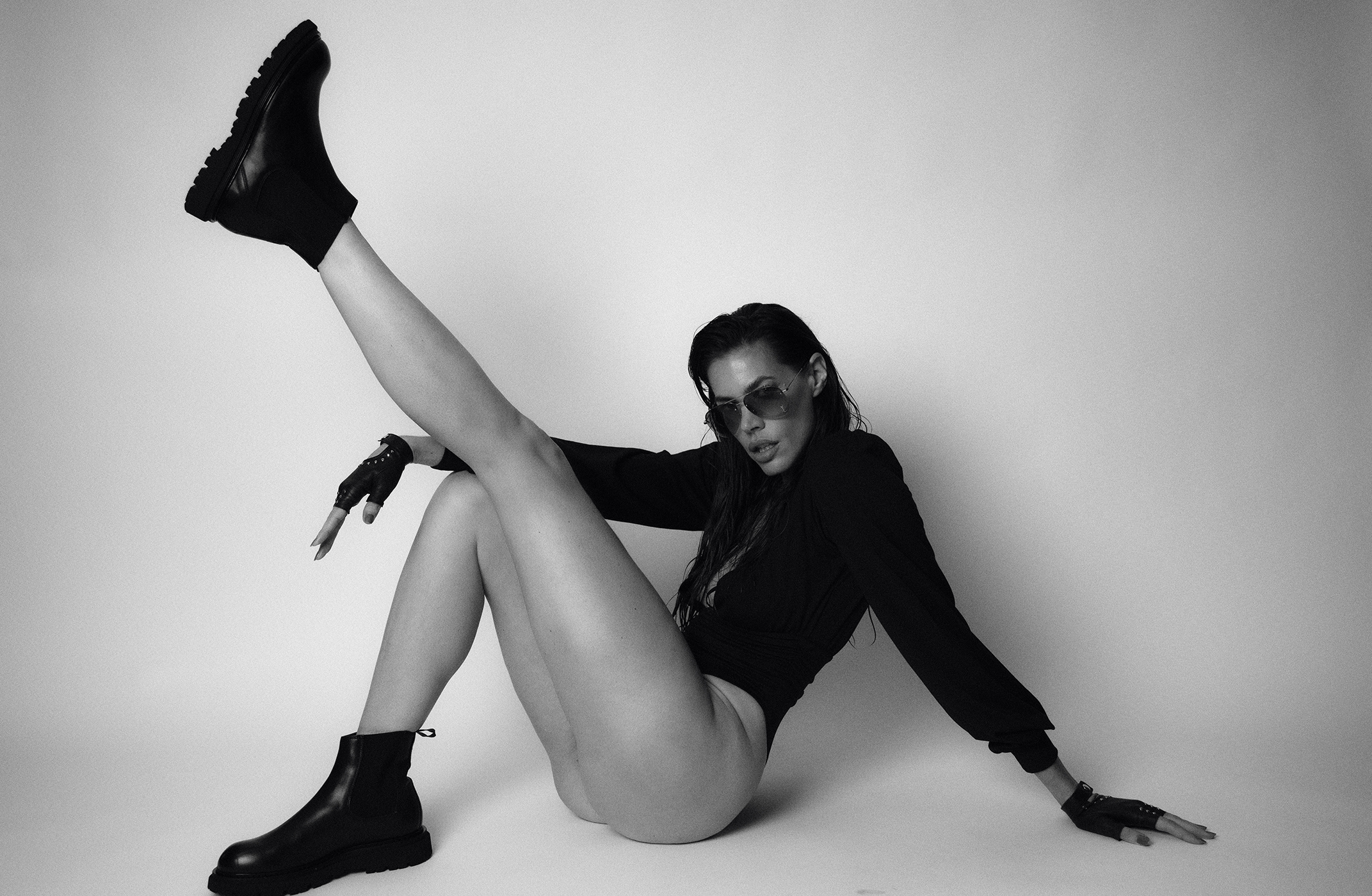 Candice Duthe, Zanotti low boots, Yves Saint Laurent eyewear, body Maison Close for the EDGE mag by Stefanie Renoma 