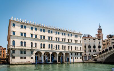The Fondaco dei Tedeschi: A Timeless Symbol of Elegance and Opulence in the Heart of Venice