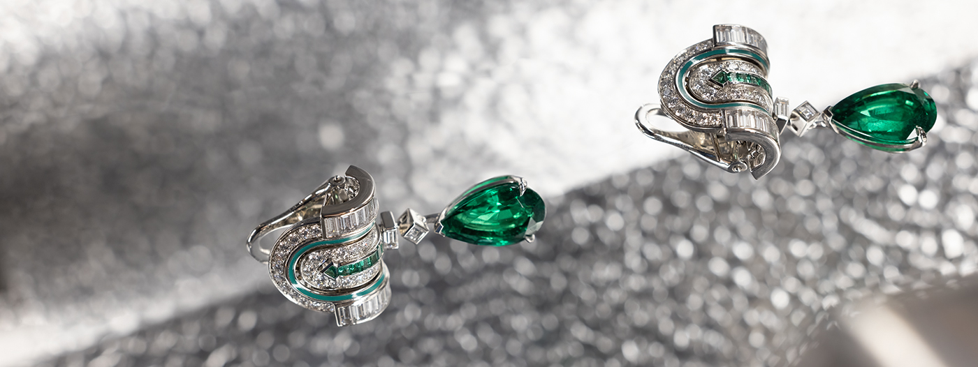 High jewellery editorial, edge magazine, by Mas Tassini studio, photography Marco Tassini