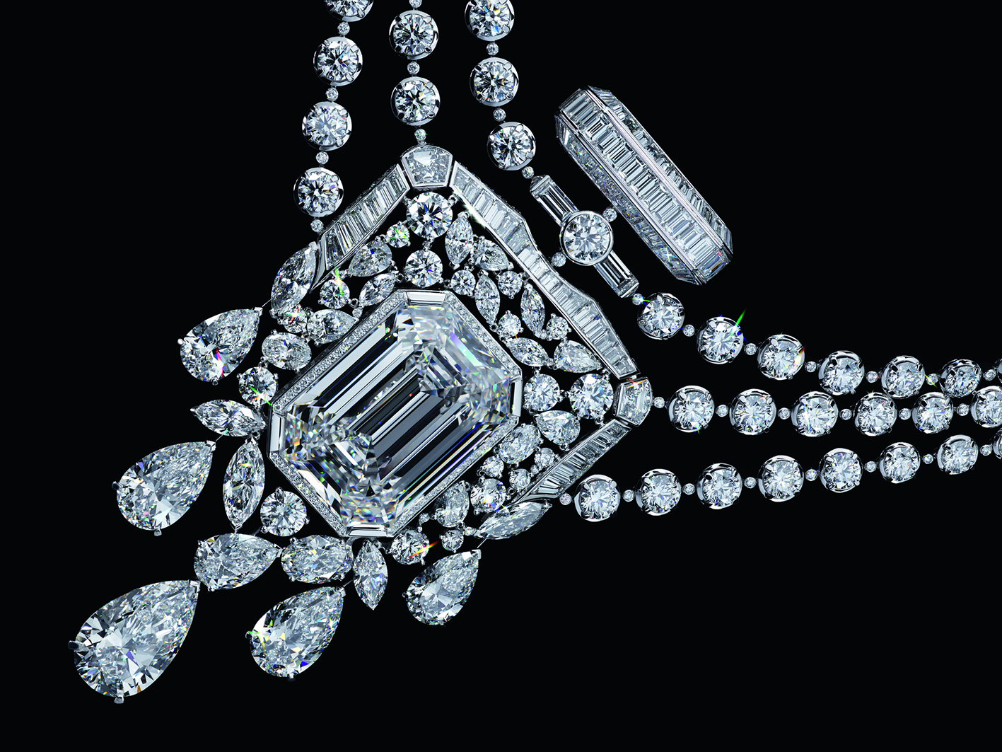 Chanel high jewellery iconic no 5 piece 