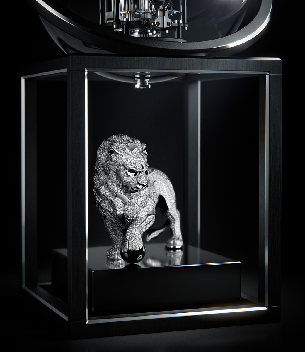 Diamonds Astroclock, the sculptural Lion Studio de Création Horlogerie de CHANEL, LE LION DE MADEMOISELLE collection, high jewellery, high Horlogerie, the edge mag, Alexandra Ivancenco Mas