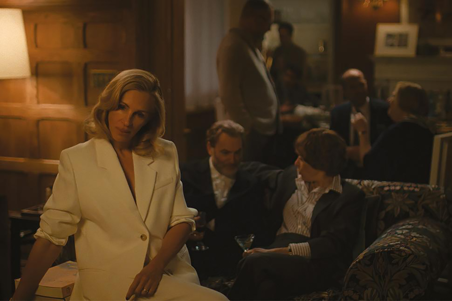 After The Hunt after_the_hunt-Luca Guadagnino -julia roberts -the edge mag