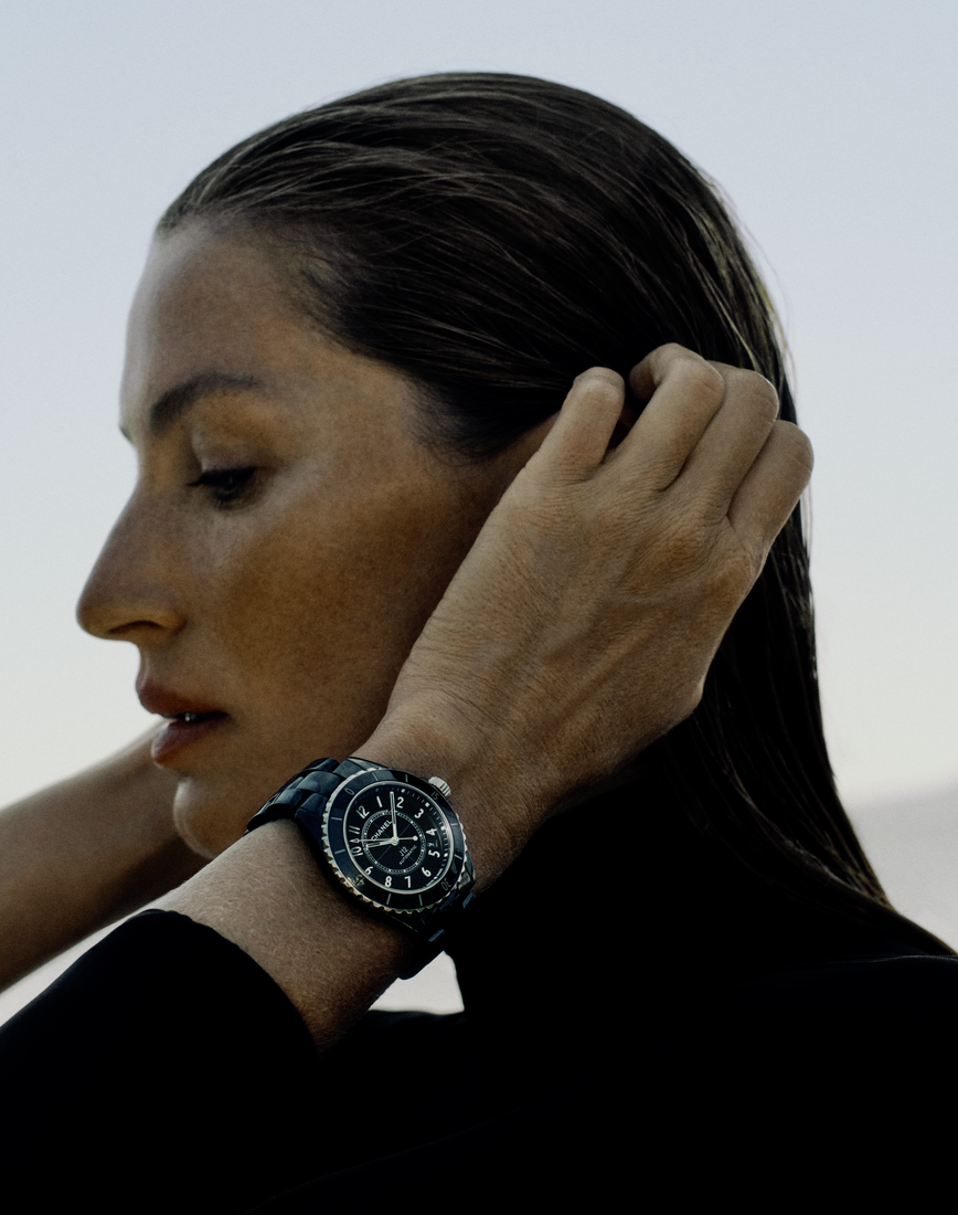 J12 campaign, embodied by Gisele Bündchen, CHANEL watches and the Edge mag